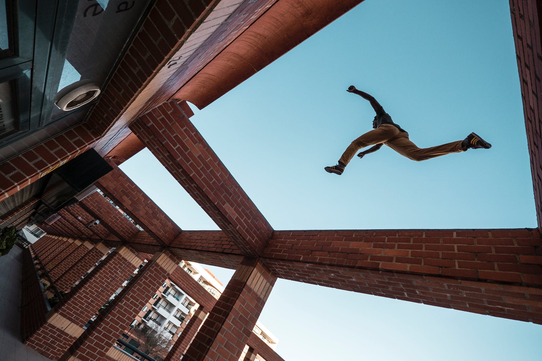 person doing parkour exhibition